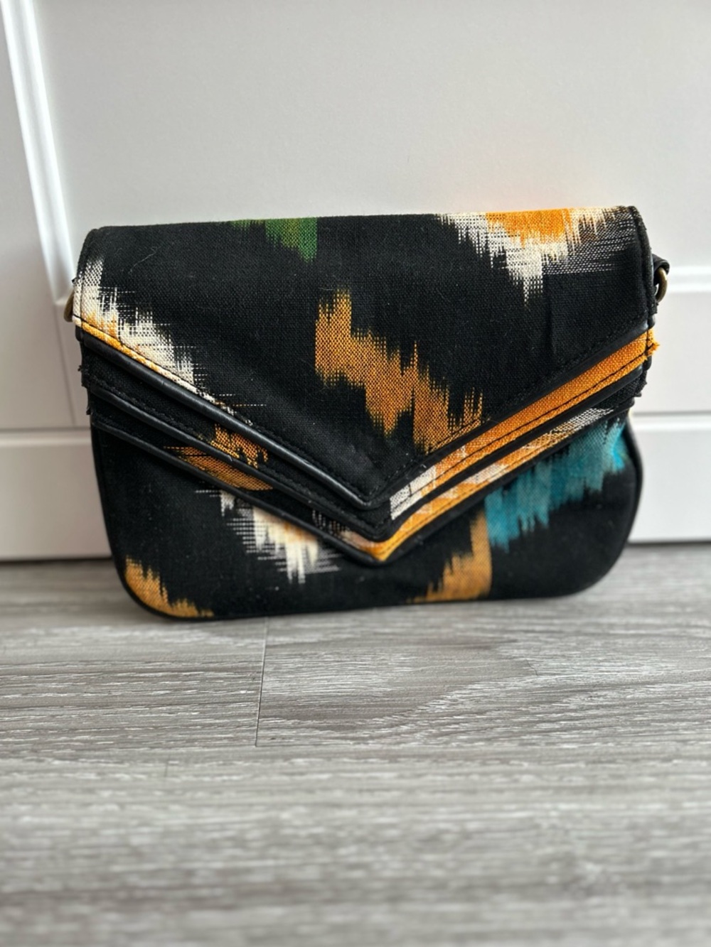 Matt & Nat Black Multicolor Envelope Crossbody Bag
